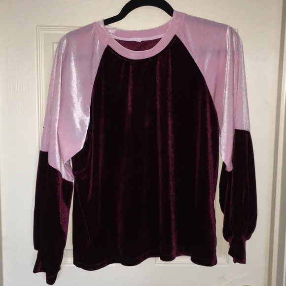 Velvet top - Picture 1 of 1